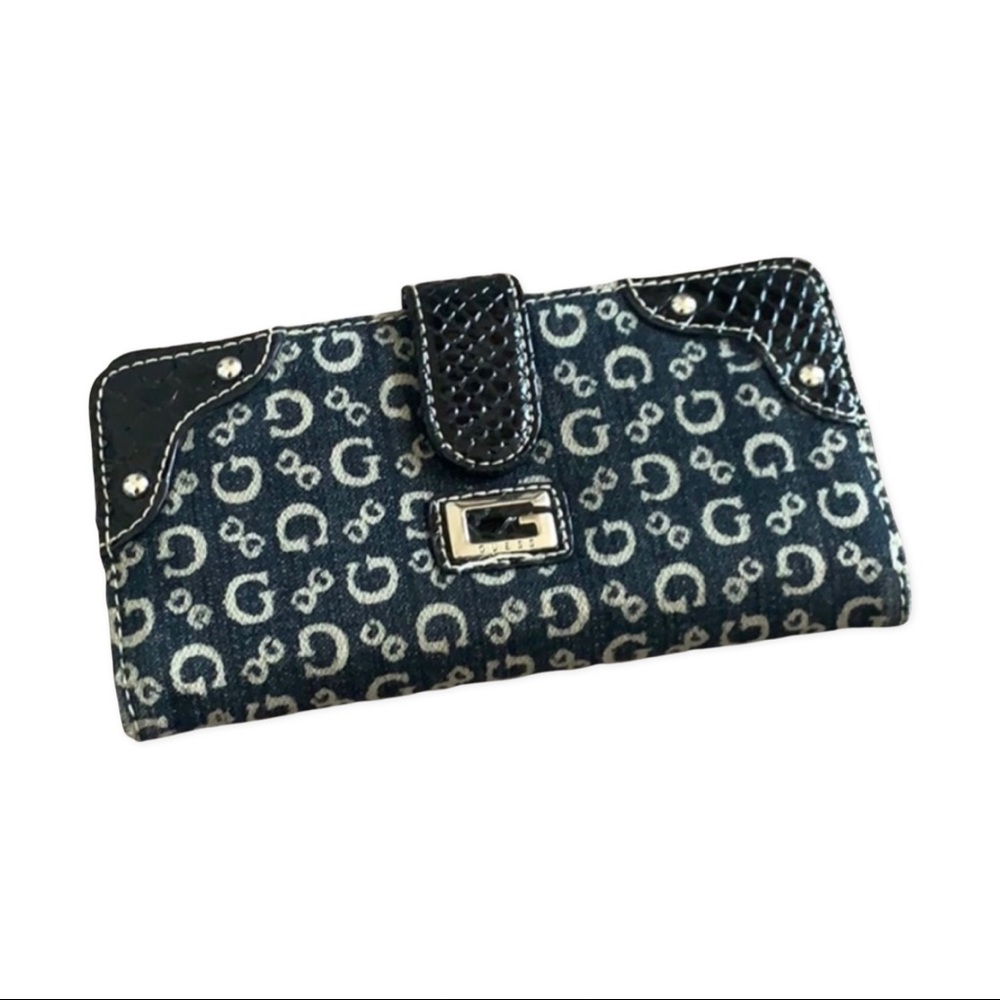 Guess wallet